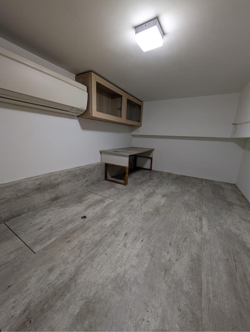 The Hillier Condominium For Sale, $920,000, 1 Bed 1 Bath 624 sqft $1,474.00 psf