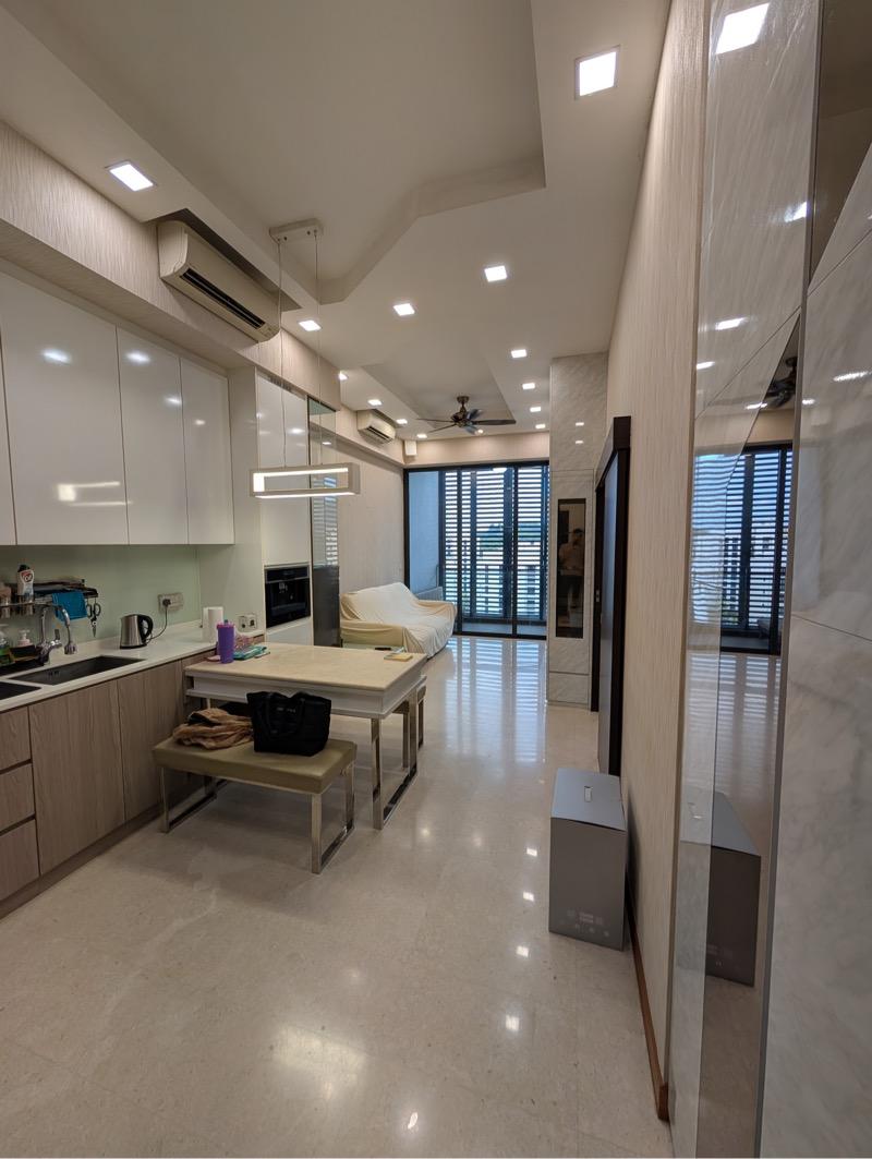 The Hillier Condominium For Sale, $920,000, 1 Bed 1 Bath 624 sqft $1,474.00 psf