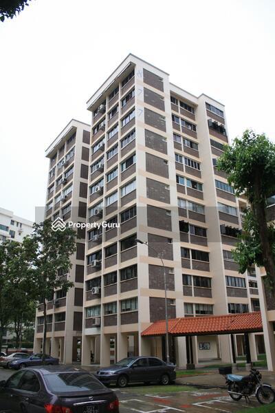 877 Yishun Street 81