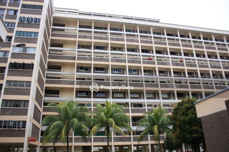 877 Yishun Street 81