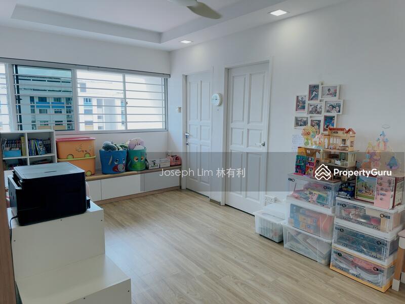 877 Yishun Street 81