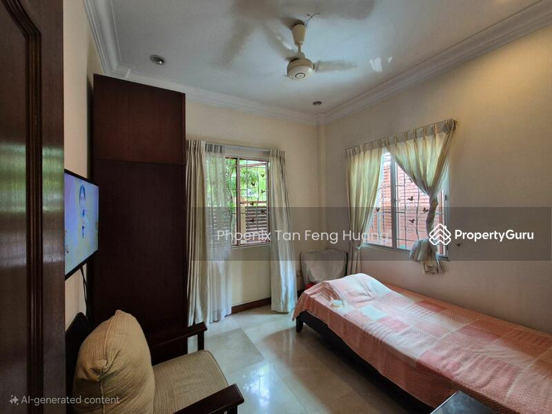 999-Lh Corner Terrace with basement, Walk to Serangoon Garden Circus