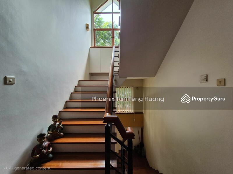 999-Lh Corner Terrace with basement, Walk to Serangoon Garden Circus