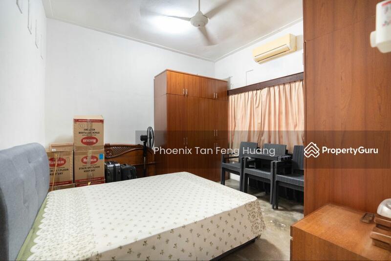 2 Sty Freehold Corner Terrace Walk to MRT @ $15xx PSF