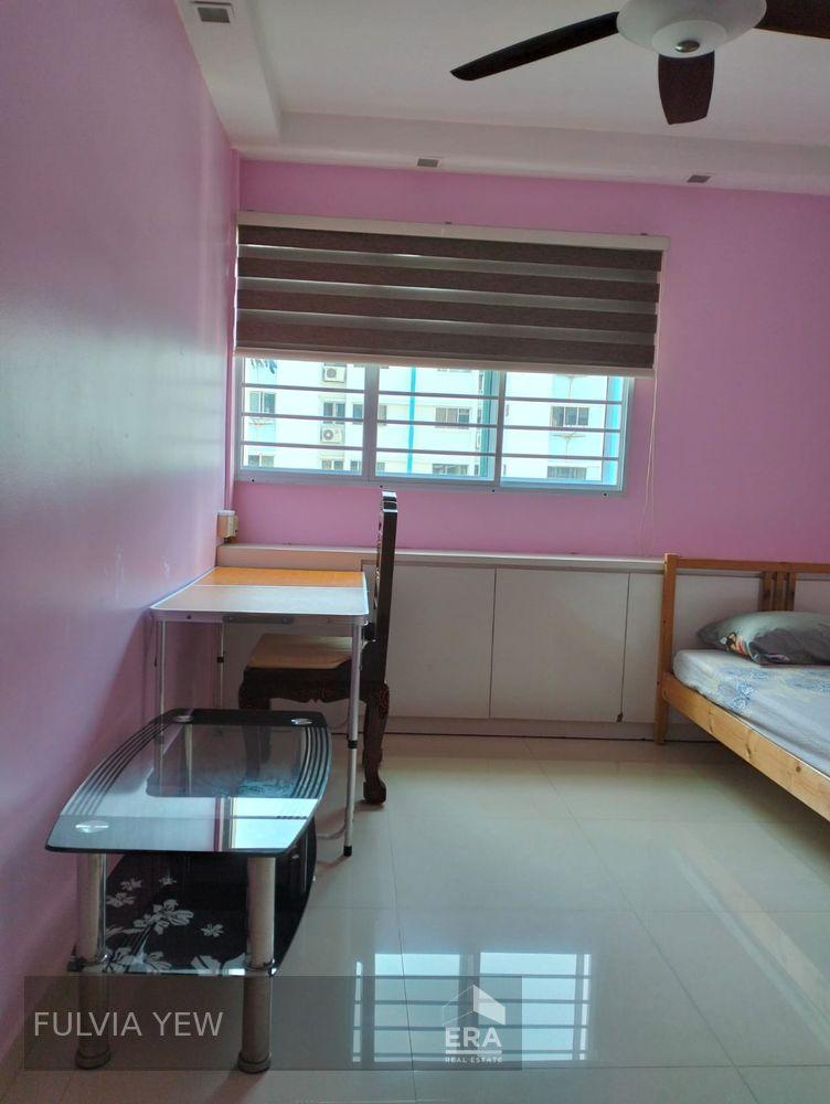 HDB - 3 room for Sale: Bedok North Avenue 3, Bedok, D16, 460508