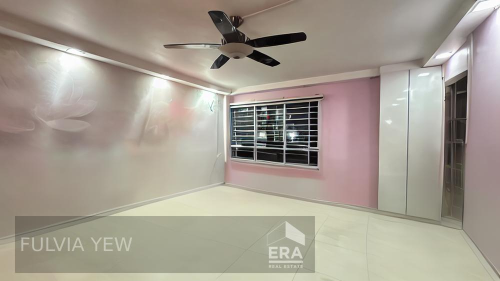 HDB - 3 room for Sale: Bedok North Avenue 3, Bedok, D16, 460508