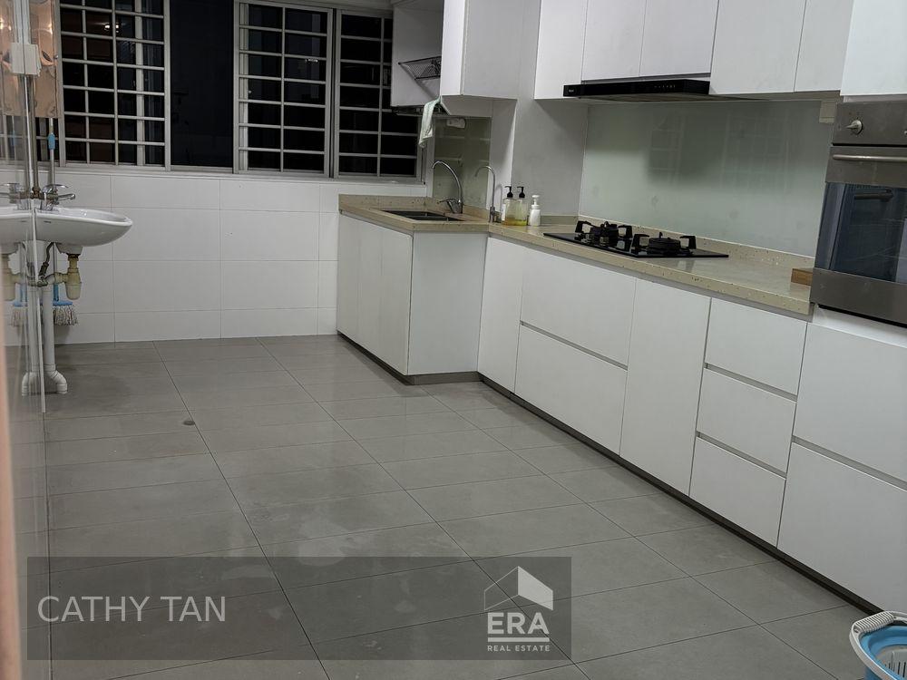 Rare High Floor Corner Unit