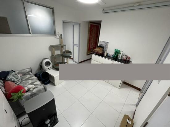 Prop-GPT: HDB Apartment: D19 Sengkang 211B Compassvale Lane
