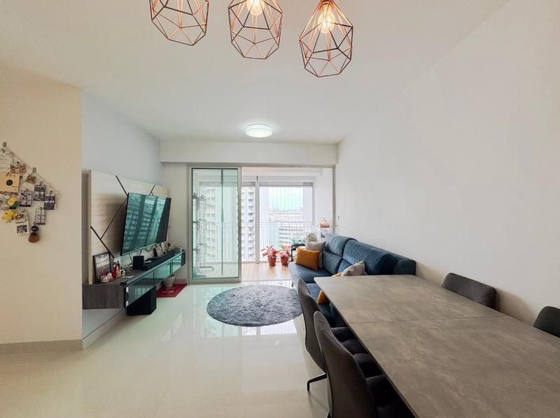 Prop-GPT: HDB Apartment: D20 Ang Mo Kio PARK CENTRAL @ AMK