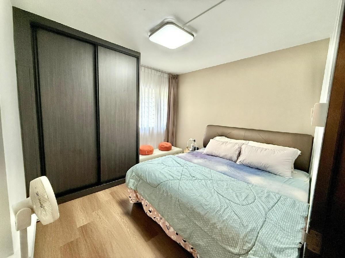 38 Jalan Rumah Tinggi HDB Apartment For Sale, $888,888, 3 Bed 2 Bath 1,076 sqft $826.00 psf