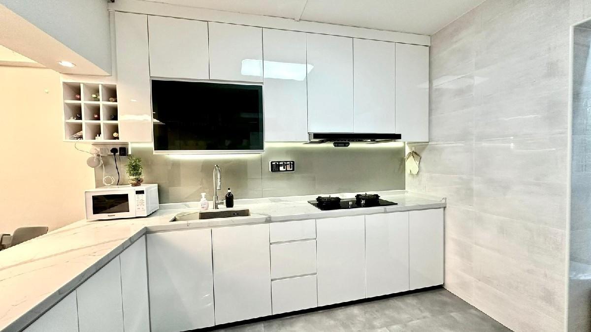 38 Jalan Rumah Tinggi HDB Apartment For Sale, $888,888, 3 Bed 2 Bath 1,076 sqft $826.00 psf