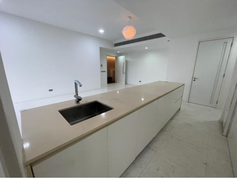 Condominium for Sale: Keppel, D04, 098416