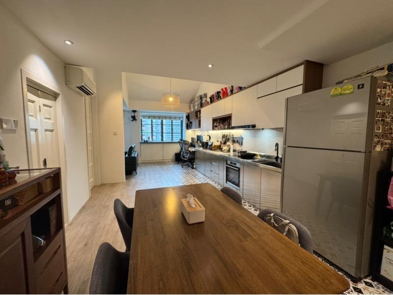 Craig Place Apartment For Sale, $1,658,000, 2 Bed 1 Bath 732 sqft $2,265.00 psf