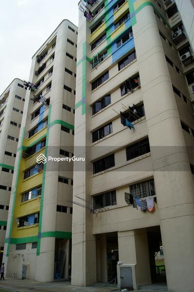 317 Hougang Avenue 7