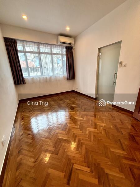 Orchard Inter Terrace near to Paragon and Mount E