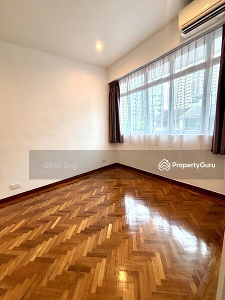 Orchard Inter Terrace near to Paragon and Mount E