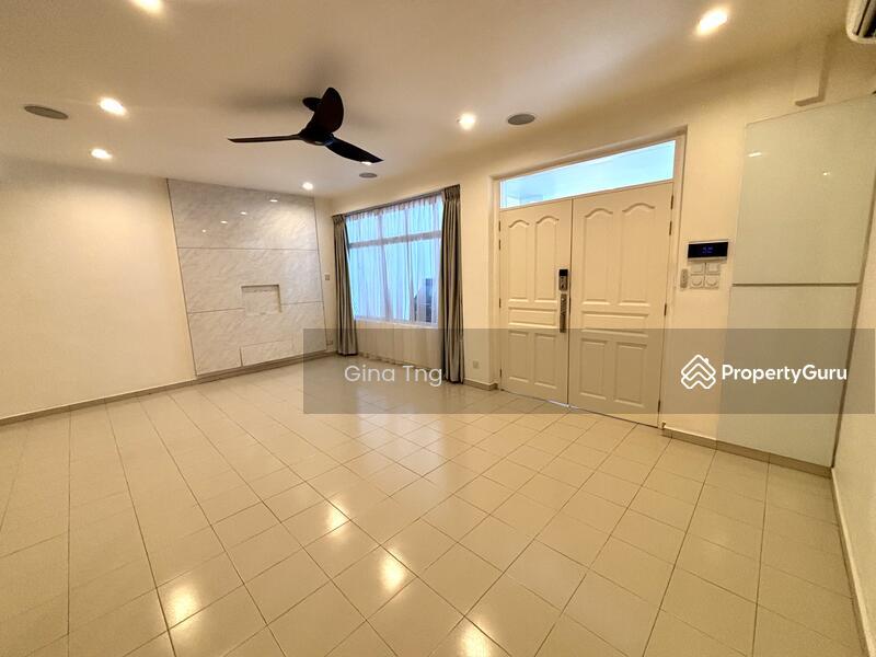 Orchard Inter Terrace near to Paragon and Mount E