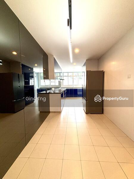 Orchard Inter Terrace near to Paragon and Mount E