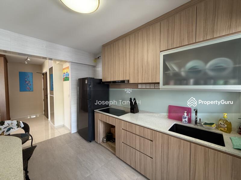 HDB Flat for Sale: Yishun, D27, 763479
