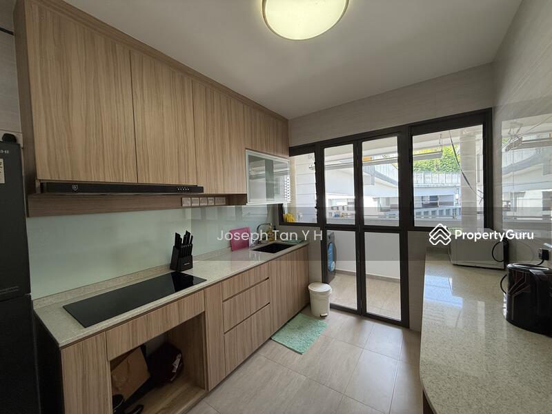 HDB Flat for Sale: Yishun, D27, 763479