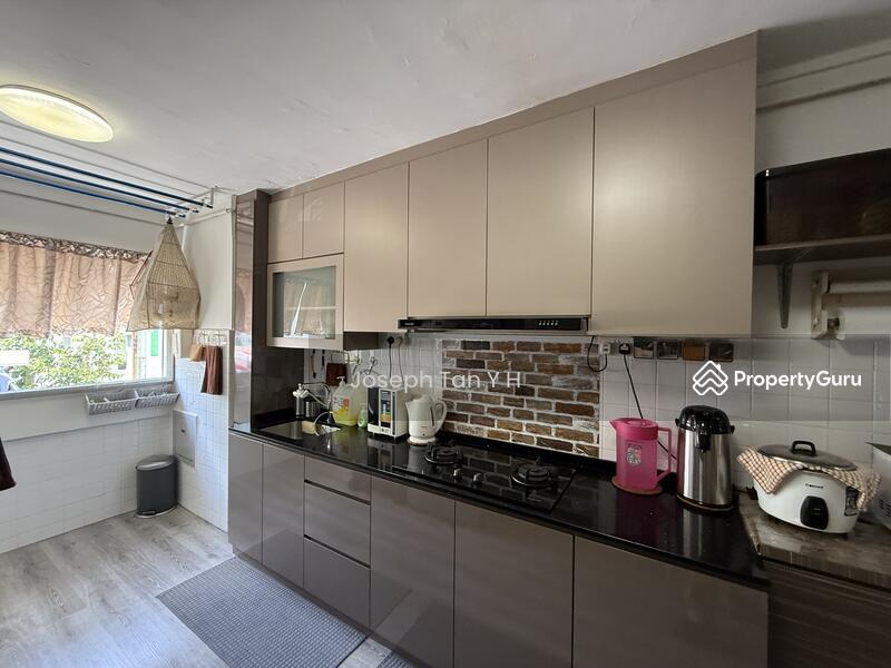 HDB Flat for Sale: Yishun, D27, 760264
