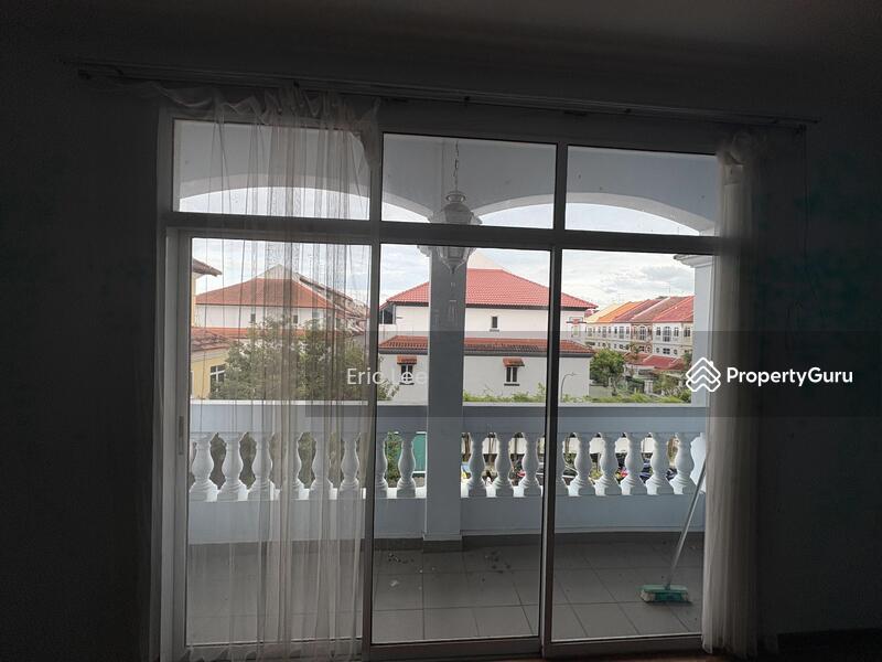 79 Loyang view