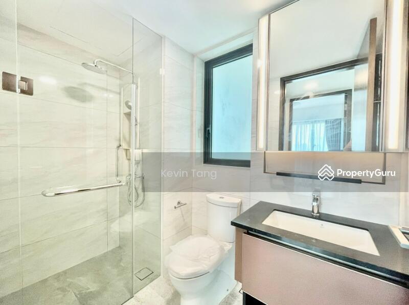 Condominium for Sale: D05, 119028
