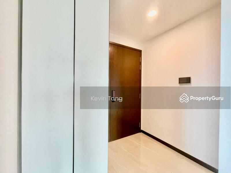 Condominium for Sale: D05, 119028
