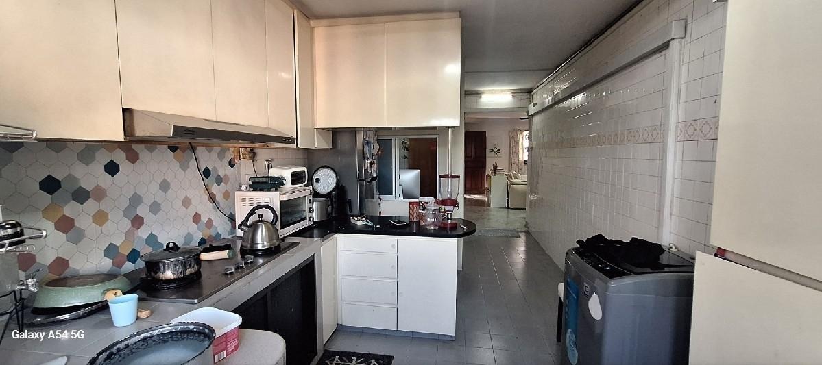 25 Teck Whye Lane HDB Apartment For Sale, $472,888, 3 Bed 2 Bath 990 sqft $478.00 psf