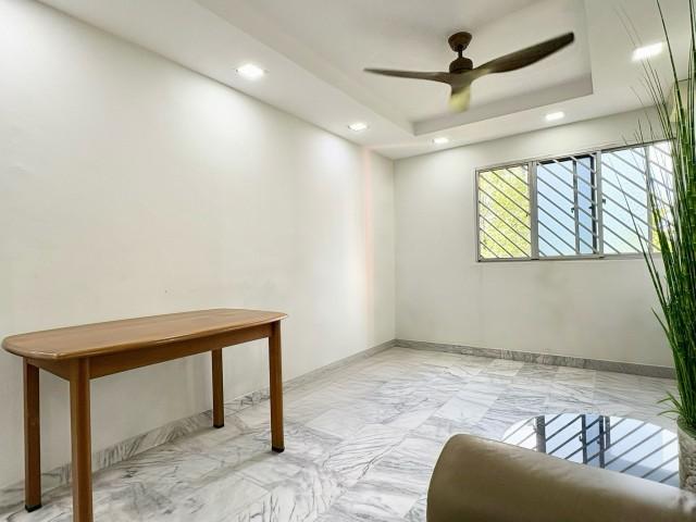 481 Jurong West Street 41 HDB Apartment For Sale, $460,000, 2 Bed 2 Bath 86 sqft $5,349.00 psf