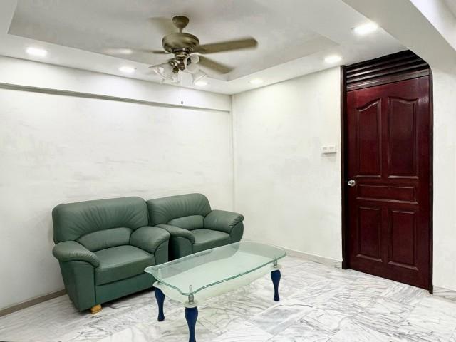 481 Jurong West Street 41 HDB Apartment For Sale, $460,000, 2 Bed 2 Bath 86 sqft $5,349.00 psf