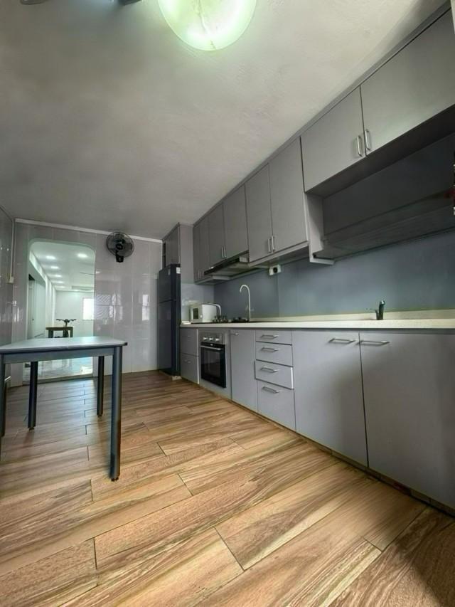 481 Jurong West Street 41 HDB Apartment For Sale, $460,000, 2 Bed 2 Bath 86 sqft $5,349.00 psf