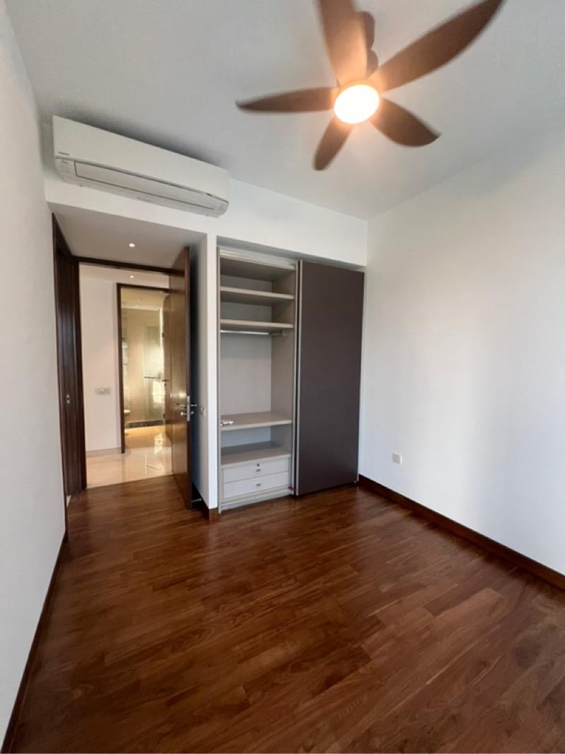 The Meyerise Condominium For Sale, $2,478,000, 2 Bed 2 Bath 883 sqft $2,806.00 psf