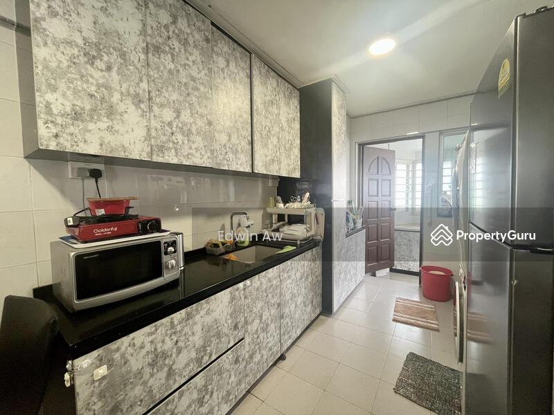 HDB Flat for Sale: Yishun, D27, 760174