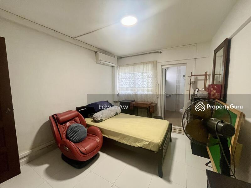 HDB Flat for Sale: Yishun, D27, 760174