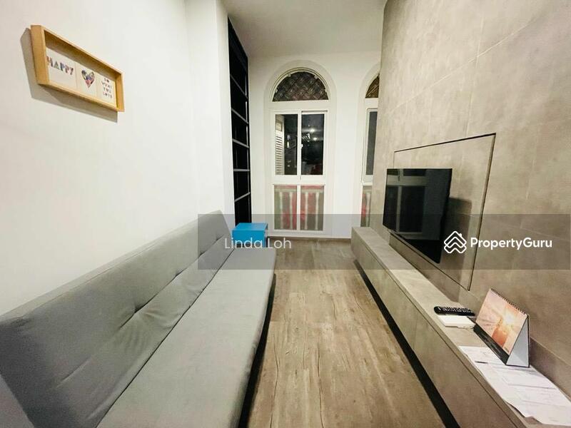 Condominium for Sale: D09, 239319