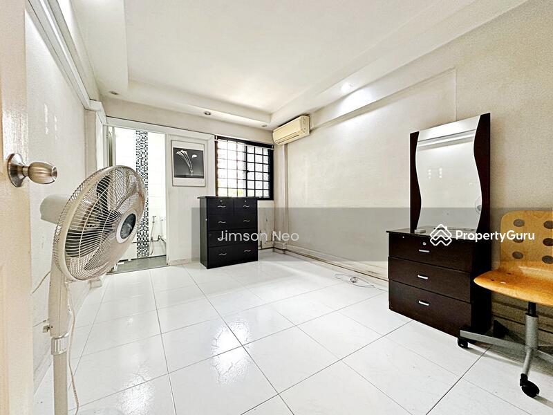 511 Hougang Avenue 10