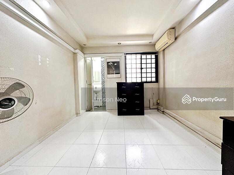 511 Hougang Avenue 10