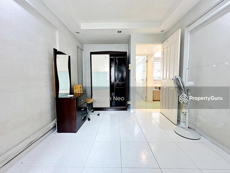 511 Hougang Avenue 10