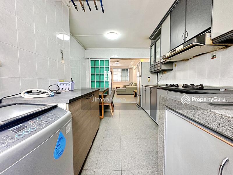 511 Hougang Avenue 10