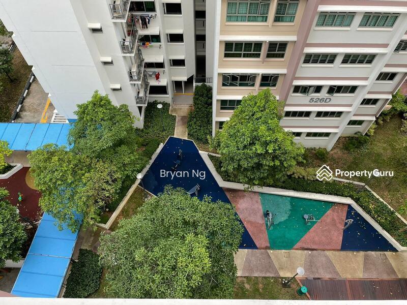 HDB Flat for Sale: Pasir Ris, D18, 512527