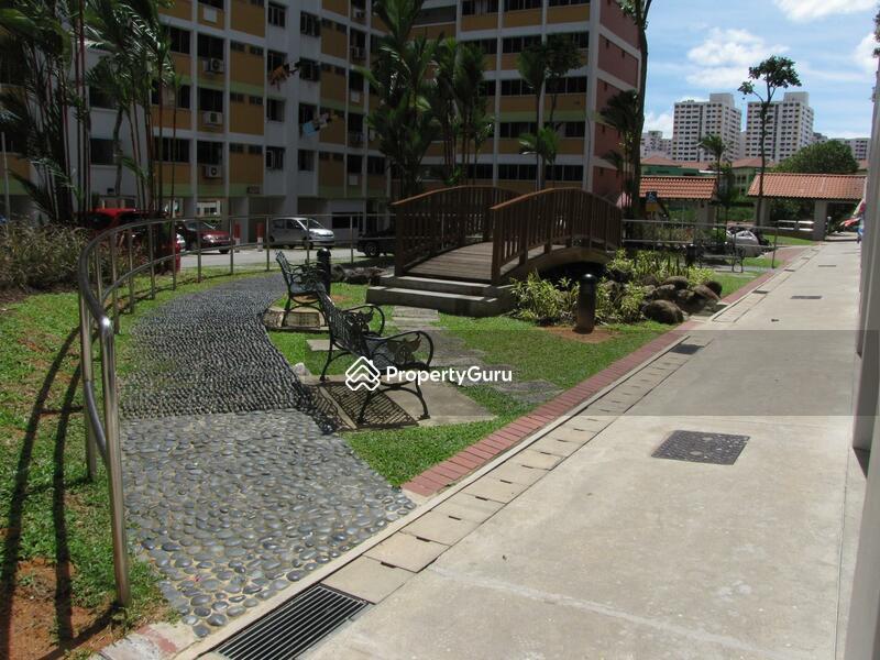 HDB Flat for Sale: D23, 670422