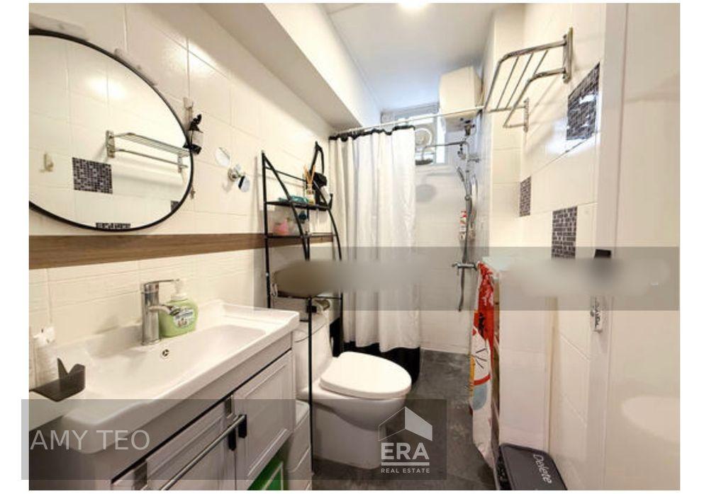 HDB - 4 room for Sale: Segar Road, Bukit Panjang, D23, 670479