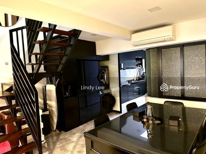 Modern 3 Storey Terrace move in condition