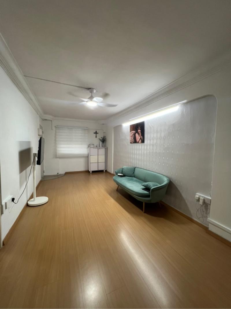 Prop-GPT: HDB Apartment: D23 Bukit Batok 225 Bukit Batok Central