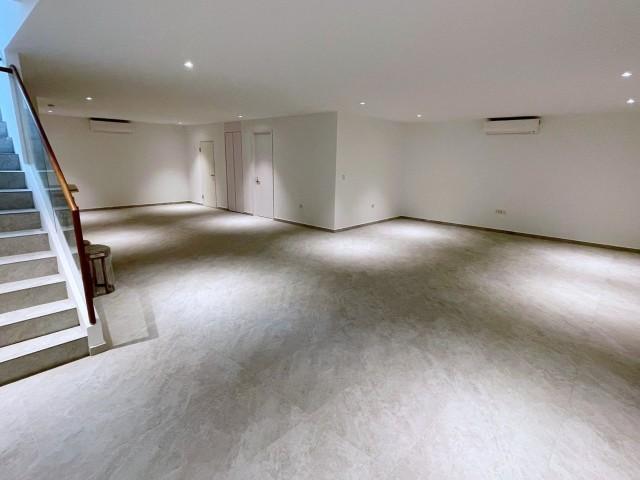 Modern 3.5 With Basement Storey Detached @ Charlton, Kovan, Serangoon: D19 Serangoon Detached | Prop-GPT the AI-Powered Property Guru