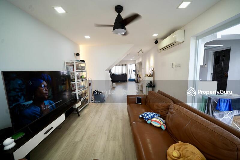 405 Yishun Avenue 6
