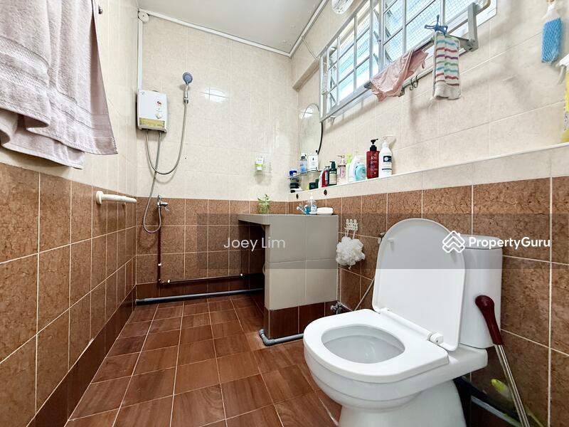 HDB Flat for Sale: Yishun, D27, 760643