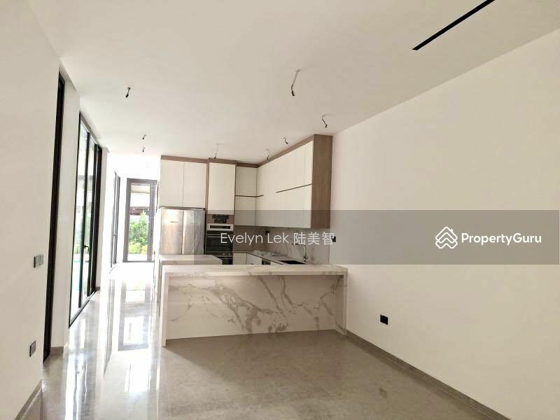 Corner Terrace for Sale: Holland, D10, 276876