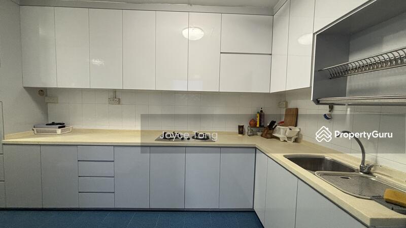 555 Jurong West Street 42